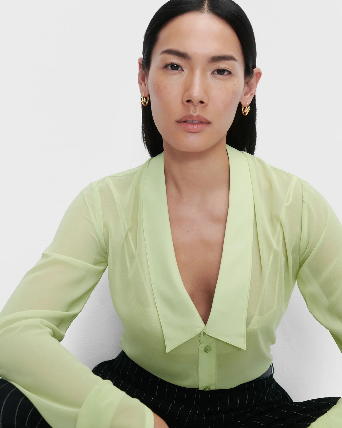 Aros Caramelle — Gotas superpuestas con circonitas — ROUCLÊ Maison Contemporaine