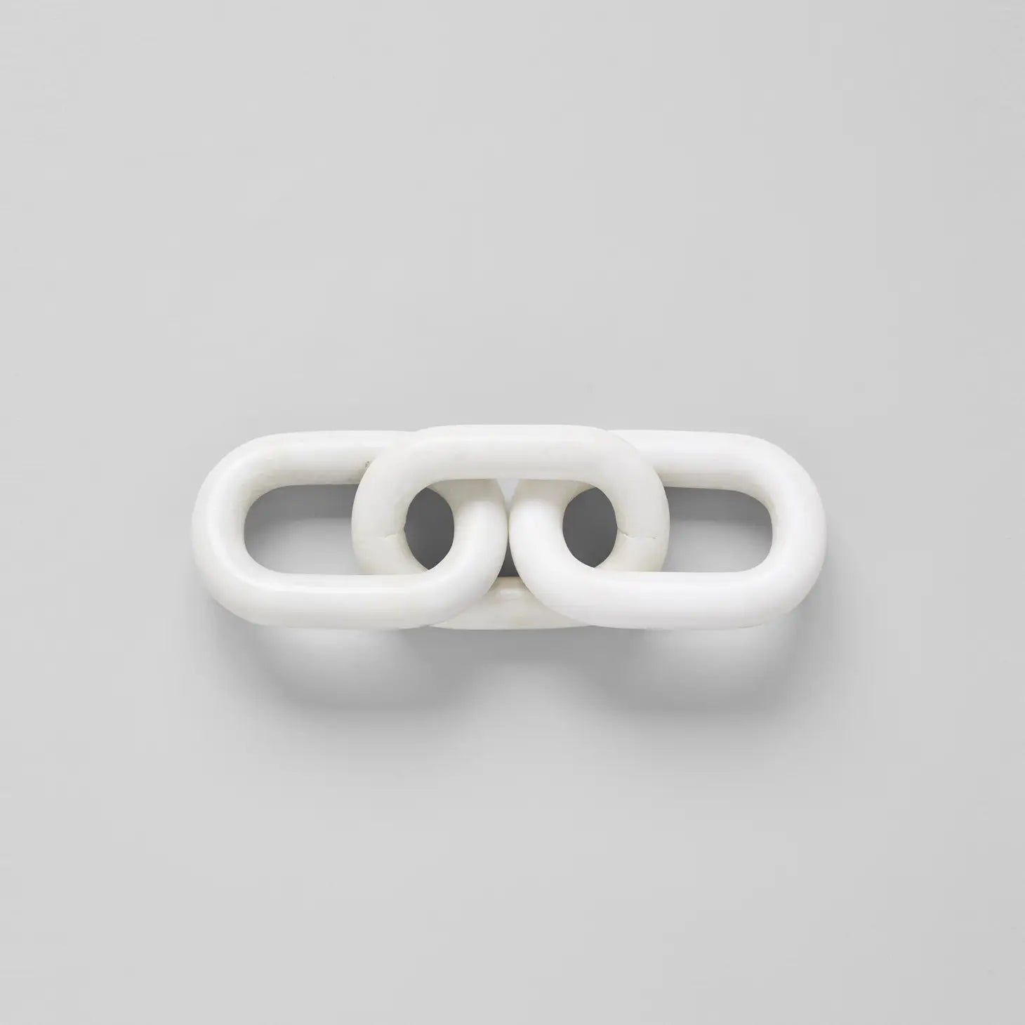 Cadena de mármol blanco — Escultura modular decorativa — ROUCLÊ Maison Contemporaine