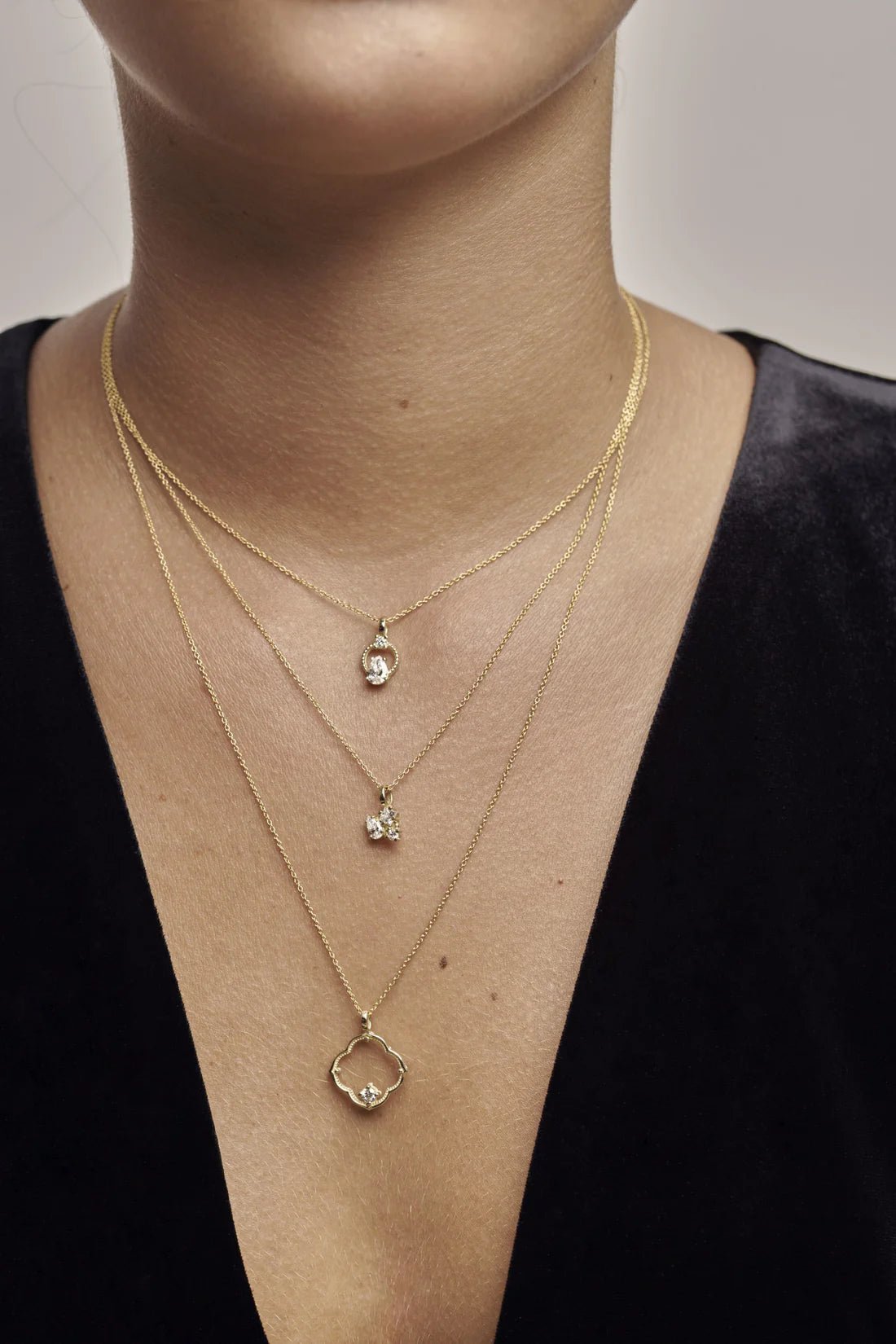 Collar Velvet — en oro 9K con diamantes en talla pera y talla brillante de laboratorio — ROUCLÊ Maison Contemporaine