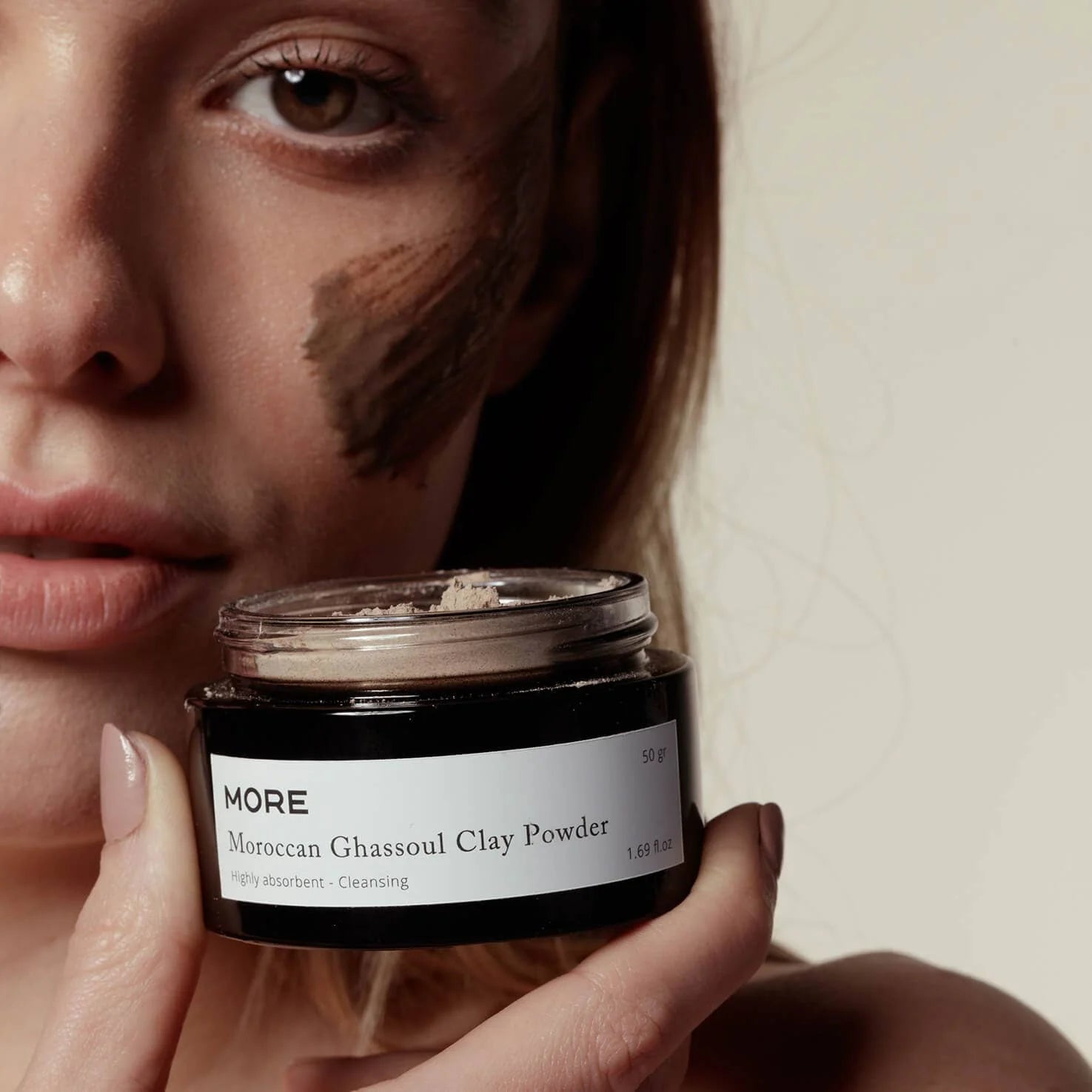 Ghassoul — Arcilla volcánica marroquí en polvo (50 g) — ROUCLÊ Maison Contemporaine