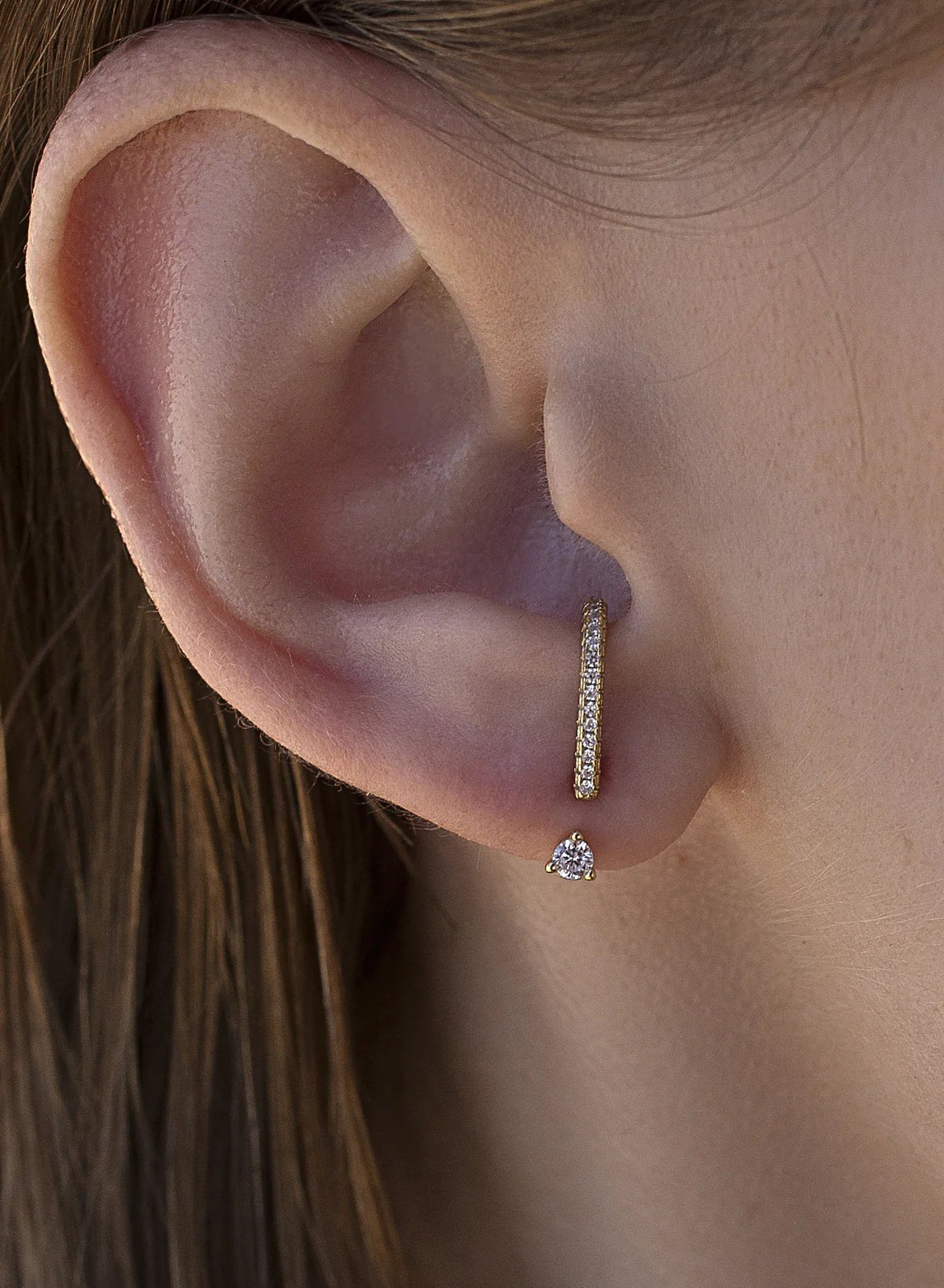 Pendientes Up & Down — Plata de Ley 925 con circonitas blancas (oro o plata) — ROUCLÊ Maison Contemporaine