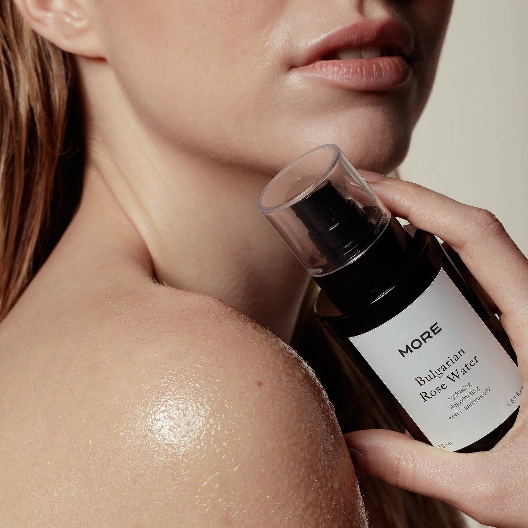 Rosa Damascena — Agua orgánica de Bulgaria (50 ml) — ROUCLÊ Maison Contemporaine