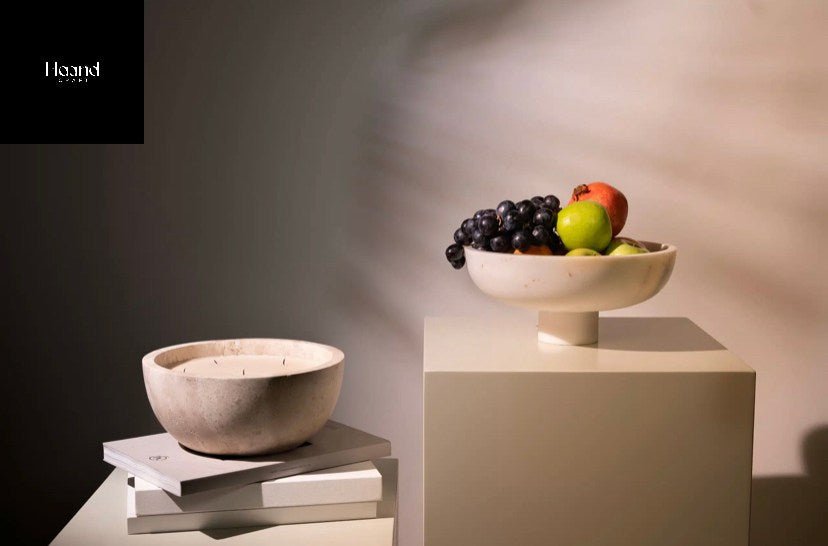 Vela escultórica Fua — Mármol travertino y cera de soja aromática (pequeña y grande) — ROUCLÊ Maison Contemporaine