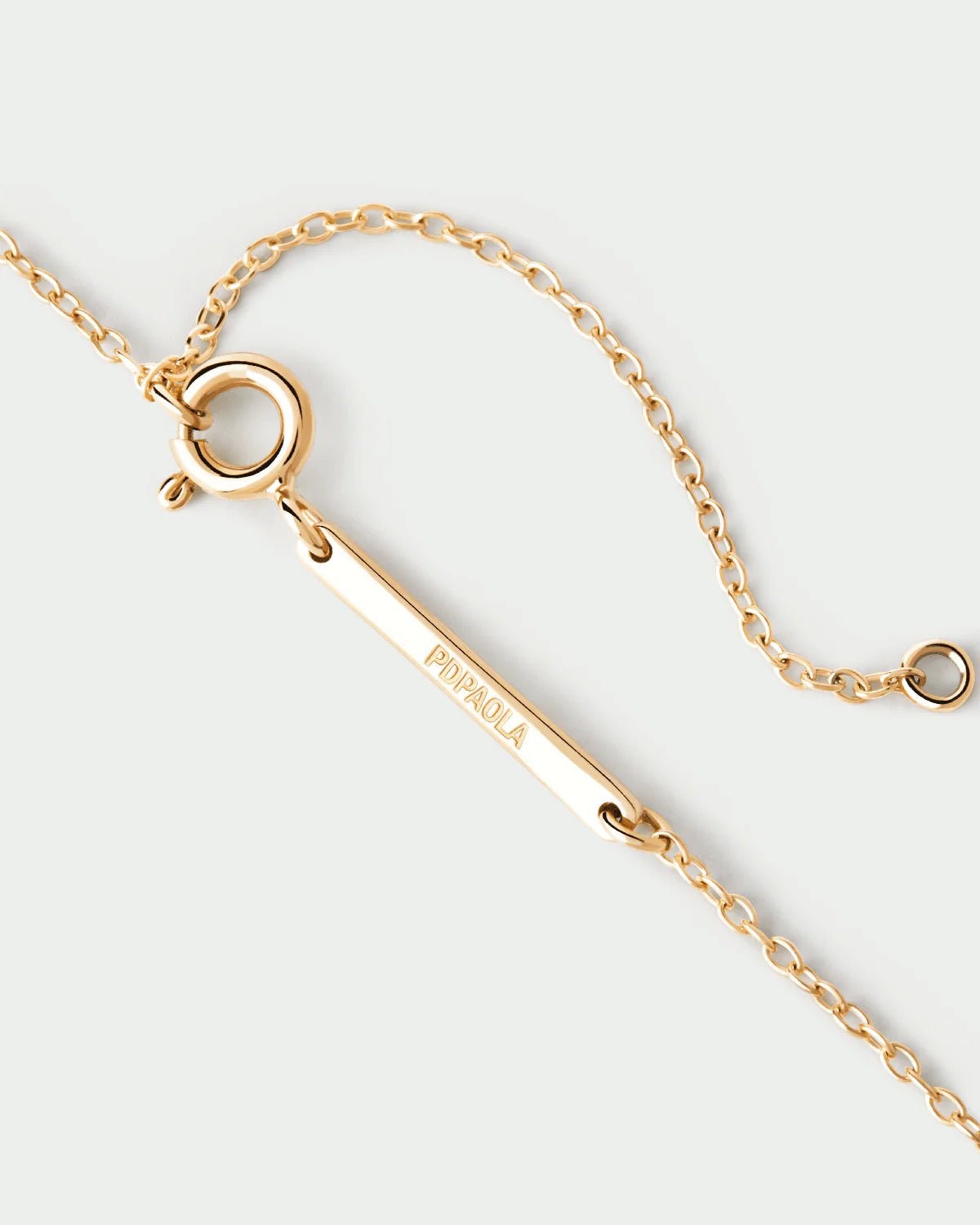 Collar Becca — Cinco gotas con circonitas blancas — ROUCLÊ Maison Contemporaine