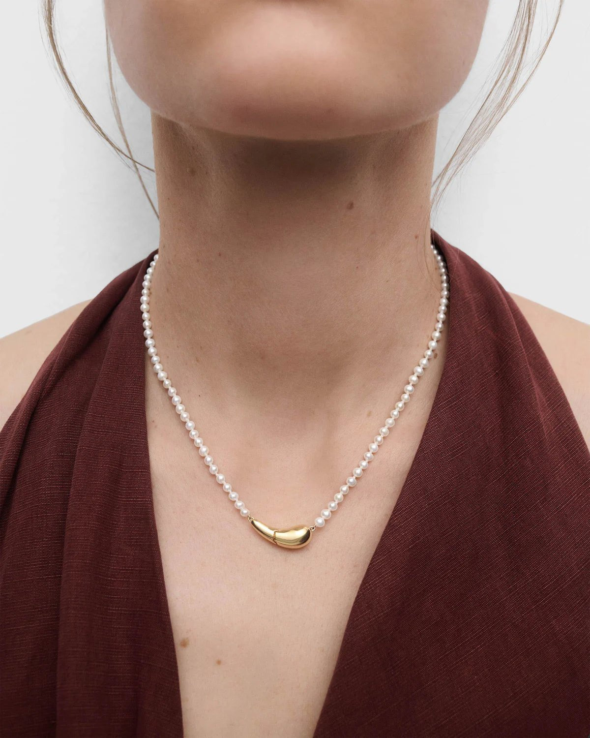 Collar La Perla Essential — Plata de ley bañada en oro 18K con perlas cultivadas — ROUCLÊ Maison Contemporaine
