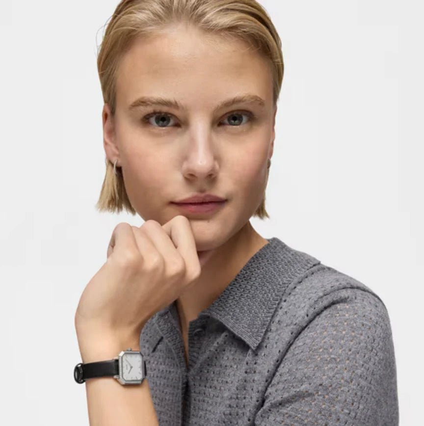 Les Classiques — Reloj con diamantes 0,40 ct y correa de piel negra — ROUCLÊ Maison Contemporaine