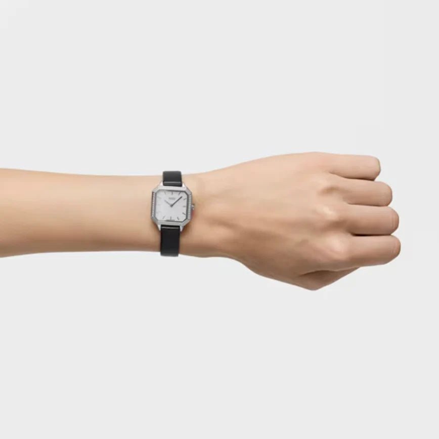 Les Classiques — Reloj con diamantes 0,40 ct y correa de piel negra — ROUCLÊ Maison Contemporaine