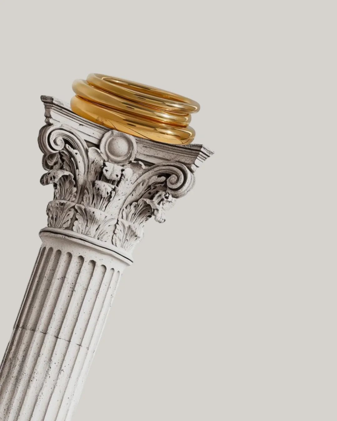 Trinity Bangles — Set de 3 aros dorados de acero — ROUCLÊ Maison Contemporaine